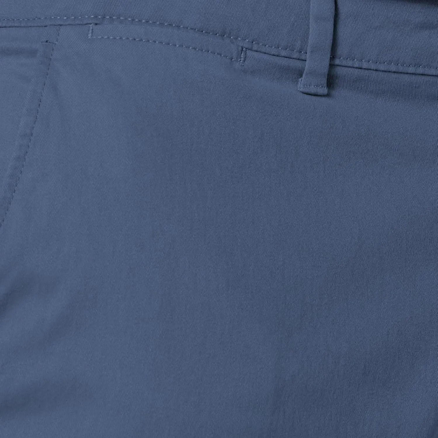 Amazon Essentials Men's Athletic-Fit Casual Stretch Chino Pant (Available in Big & Tall)