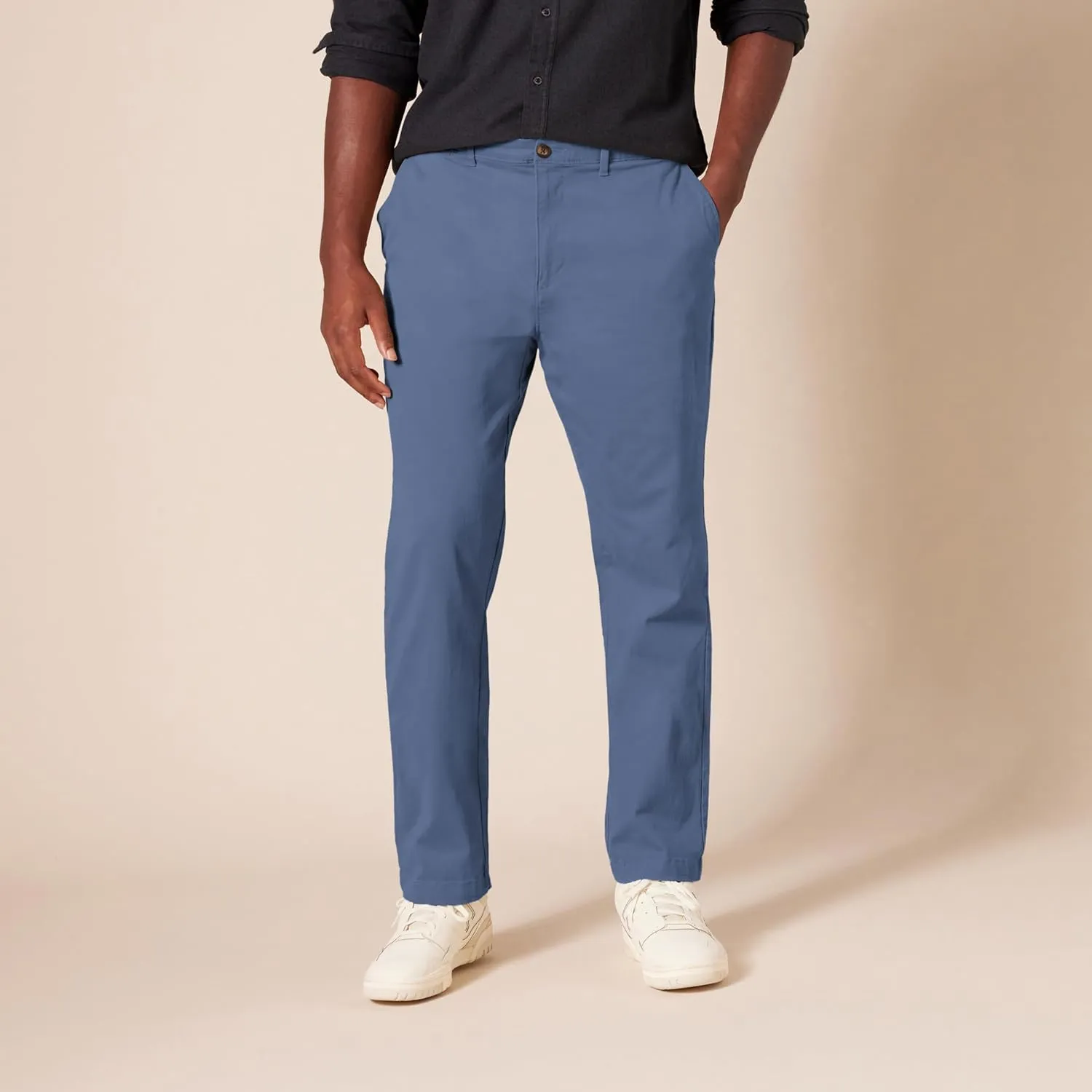 Amazon Essentials Men's Athletic-Fit Casual Stretch Chino Pant (Available in Big & Tall)