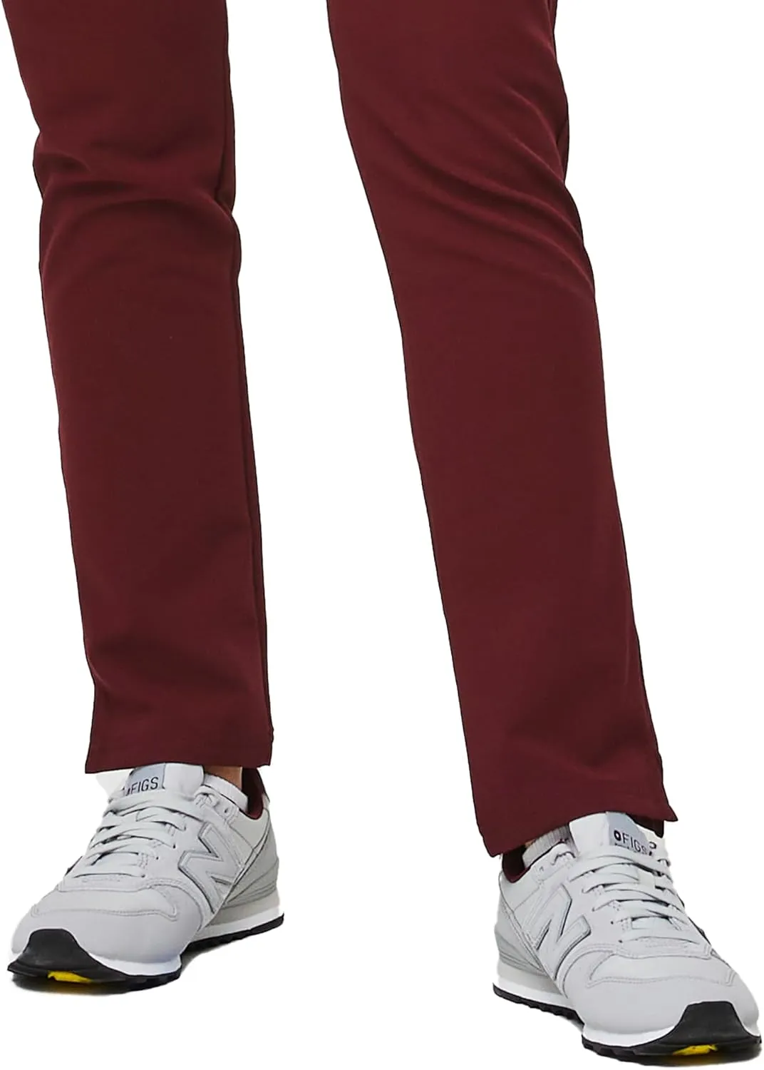 FIGS YOLA Skinny Scrub Pants for Women  Slim Fit, Straight Leg, 11 Pockets 4-Way Stretch, Anti-Wrinkle