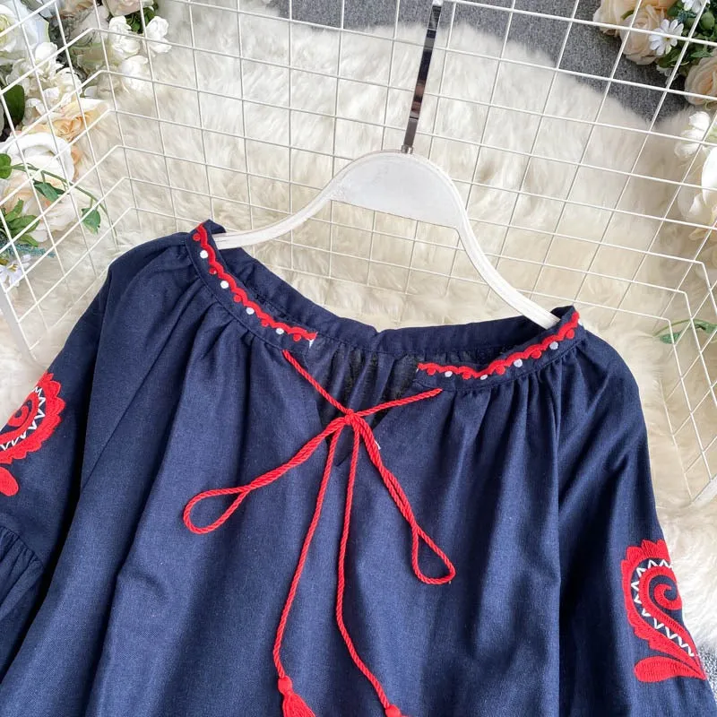 Retro Bohemian Pattern Embroidered Lantern Sleeve Lace-Up Tassel Loose Blouses