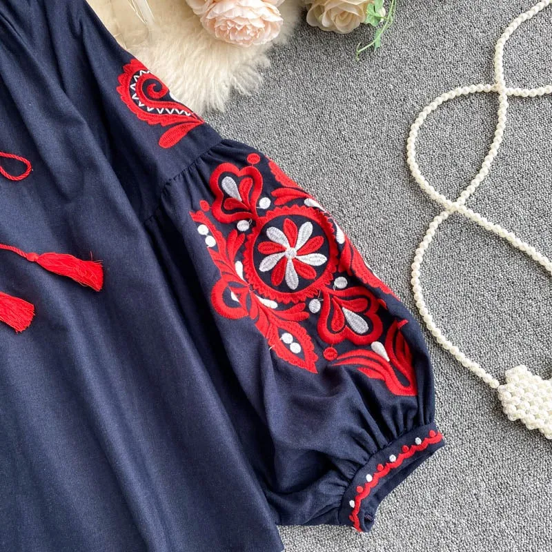 Retro Bohemian Pattern Embroidered Lantern Sleeve Lace-Up Tassel Loose Blouses